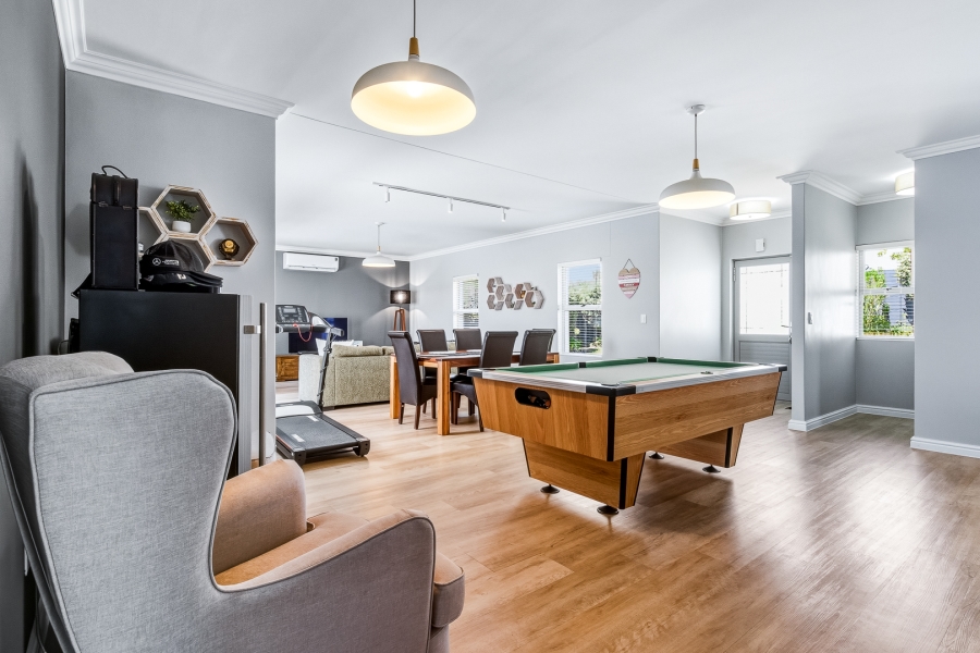 3 Bedroom Property for Sale in Pinehurst Western Cape